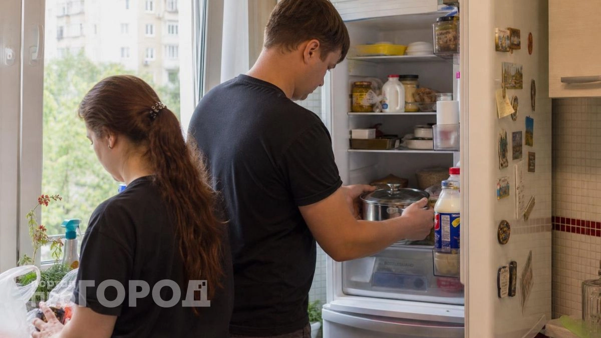Вы рискуете здоровьем всей семьи: точное количество часов, которое суп может безопасно стоять в холодильнике