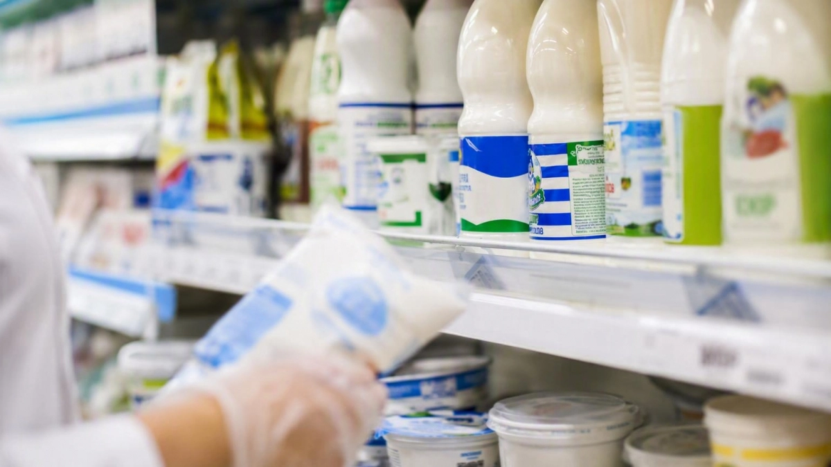 В Железногорске выявили продажу просроченной молочной продукции без документов
