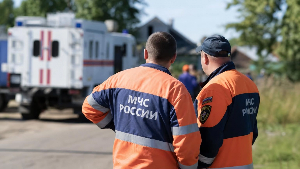 При ударе БПЛА по дому в Курской области погиб 57-летний мужчина