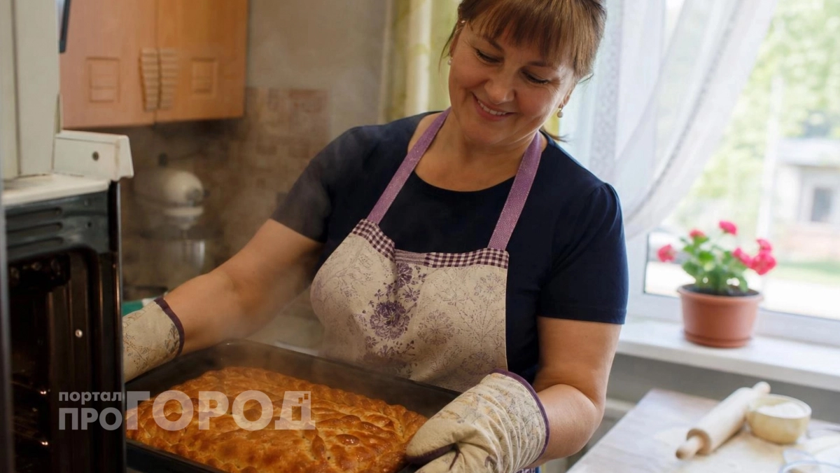 Всего одна банка рыбы заменит полноценный мясной ужин: муж даже не догадался из чего этот сытный пирог