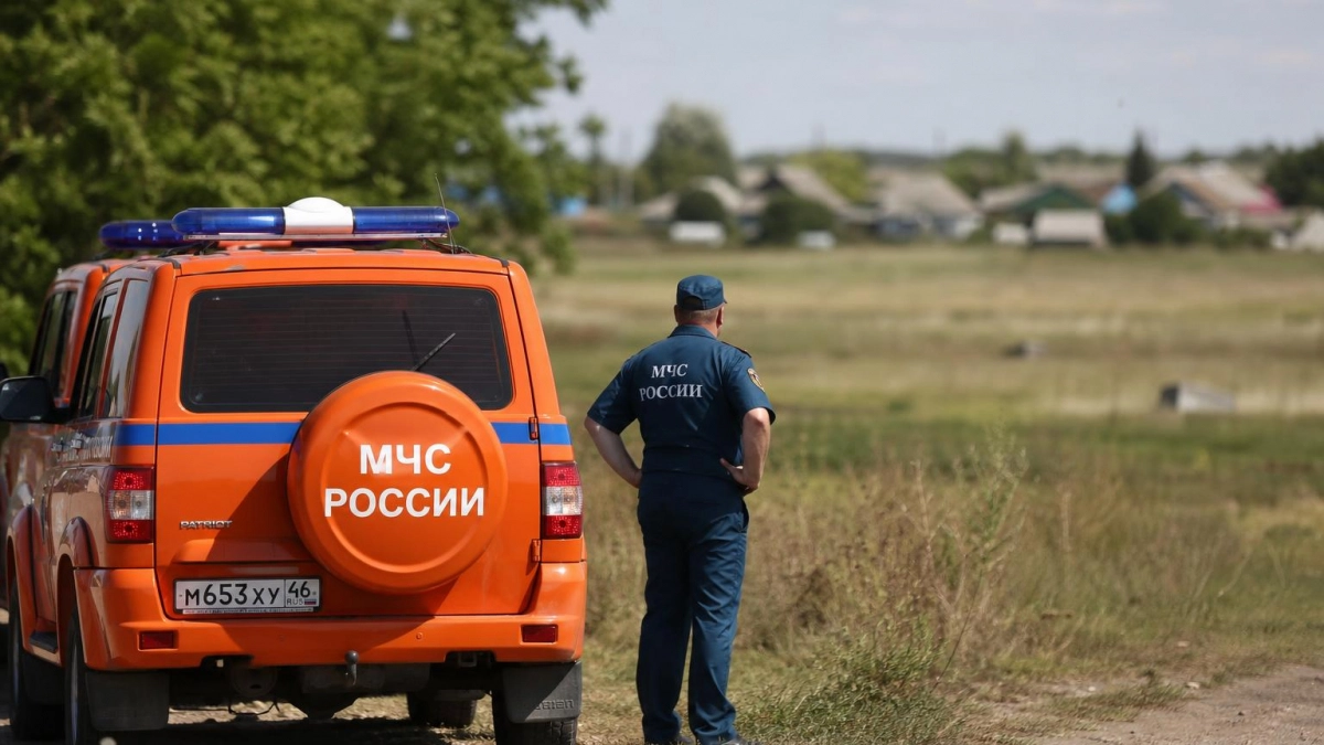 В Курской области мужчина наступил на мину и получил ранения шеи и плеча