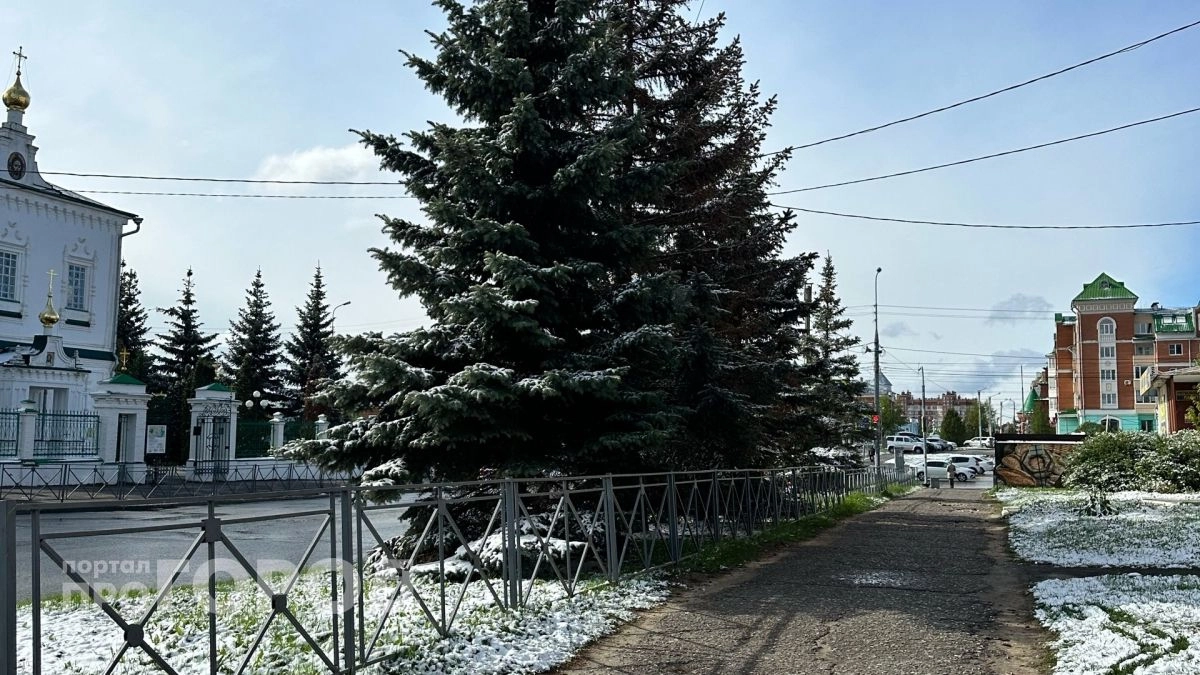 Прячьте куртки поглубже: синоптики назвали точную дату первых снегопадов и резкого похолодания этой осенью