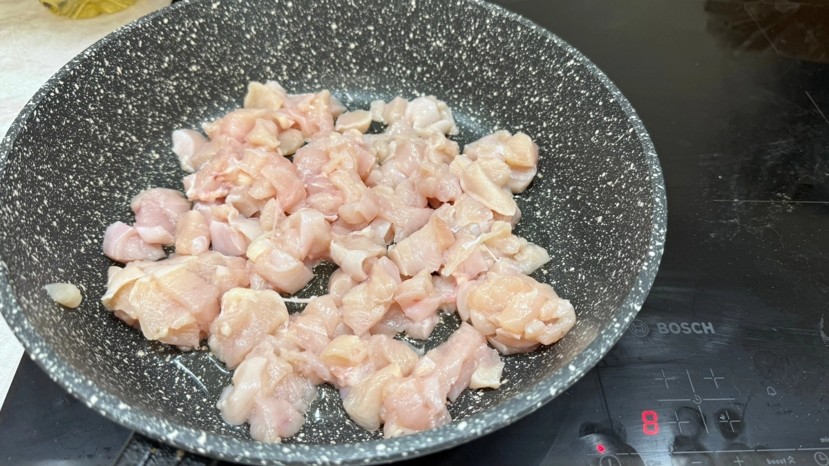 Вы совершаете серьезную ошибку на кухне: эти продукты категорически запрещено мыть перед готовкой