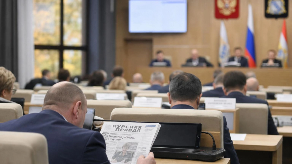 Александр Брыксин сохранил мандат облдумы и может вновь стать сенатором