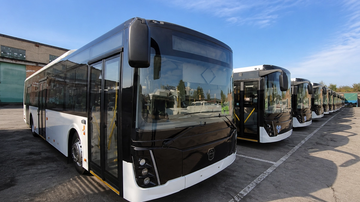В Курск поступили 22 новых автобуса большой вместимости с кондиционерами и пандусами