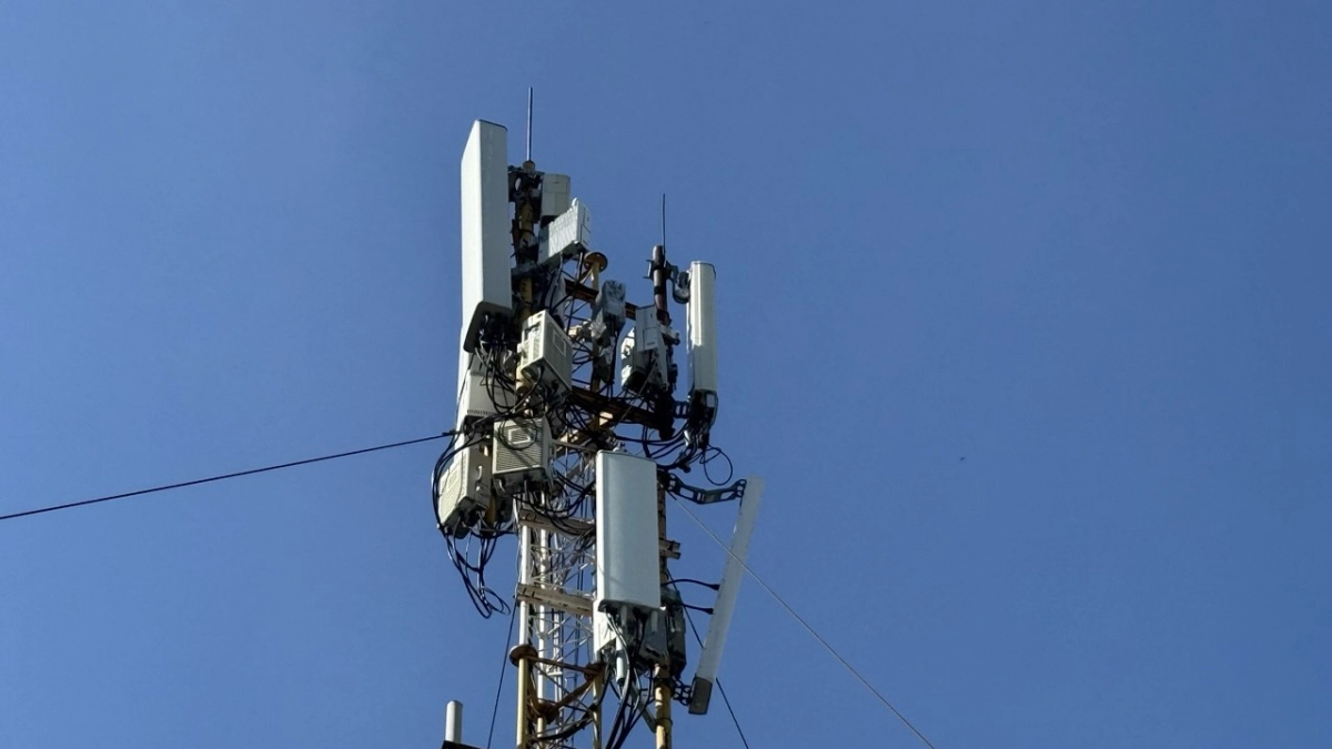 МегаФон и YADRO разогнали LTE свыше 800 Мбит/с на отечественной базовой станции