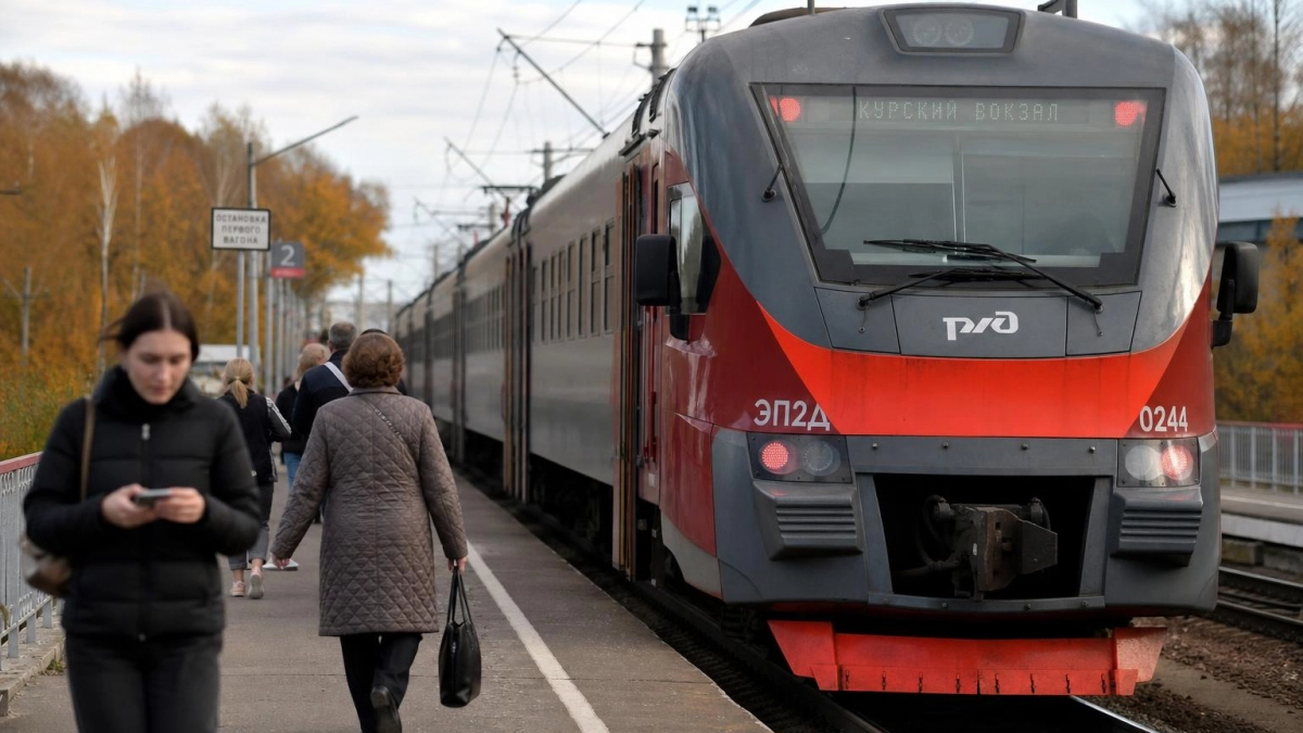 В Курской области до середины ноября изменится расписание и отменят часть электричек