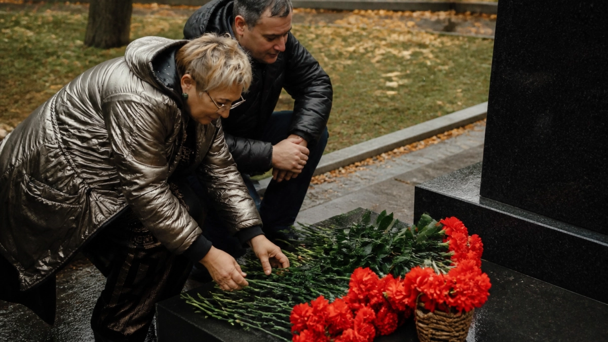 Хинштейн рассказал о подвиге сапера Булатова, обезвредившего 24 авиабомбы под огнем врага