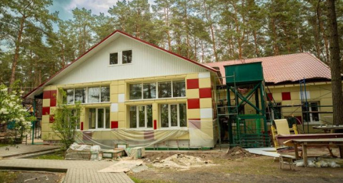 Подрядчика могут оштрафовать за срыв сроков ремонта в детском лагере
