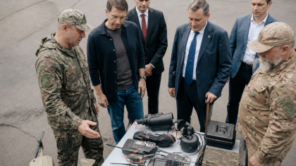 Щёголев в Курской области оценил систему гражданской ПВО и работу БАРС-Курск