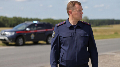 СК расследует гибель женщины после атаки дрона на машину в Курской области
