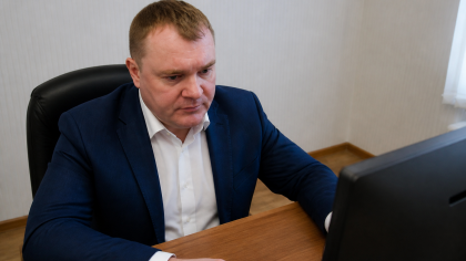 Курский министр лично проверил склад старых шин после жалоб экологов на нарушения